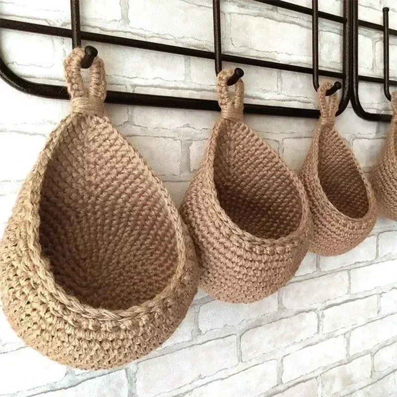 Panier mural suspendu artisanal pour fruits et légumes - Organisation cuisine et jardin