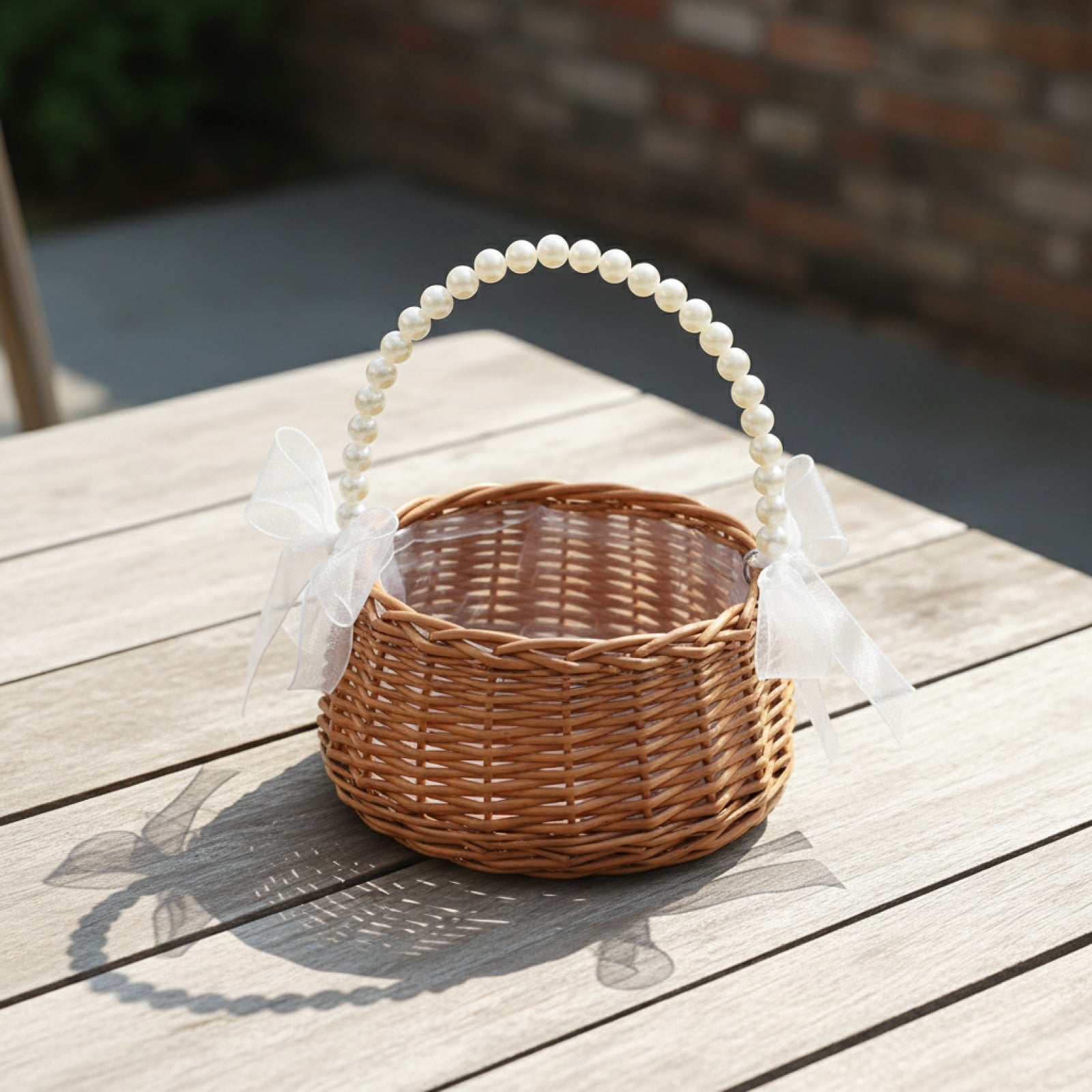 Panier enfant en rotin tressé à la main avec poignée et nœud perle - Idéal Pâques & Mariages (Brun)